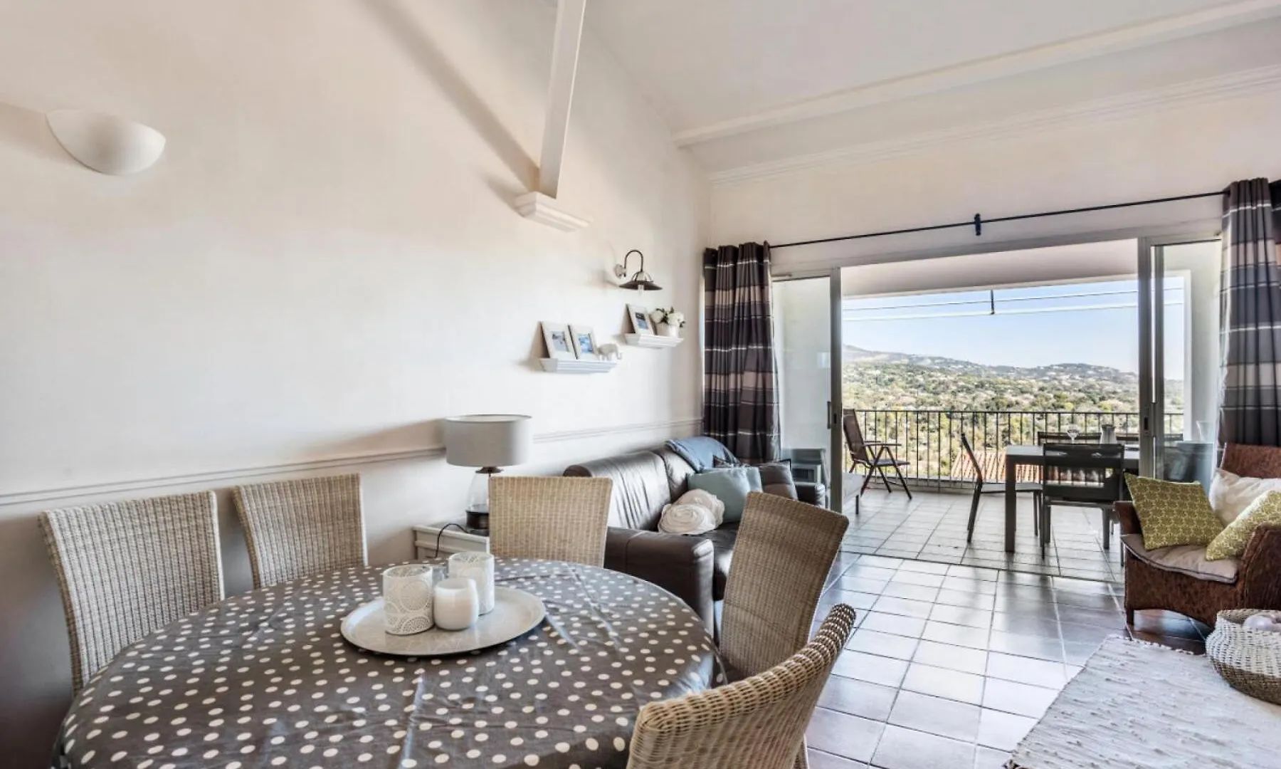 Les Bastides Aux Restanques Du Golfe De St Tropez - Maeva Home - Bastide 4 Pieces 8 Personnes Belle Vue Mer - Prestige - Super Home Mae-4242 Grimaud Apartment