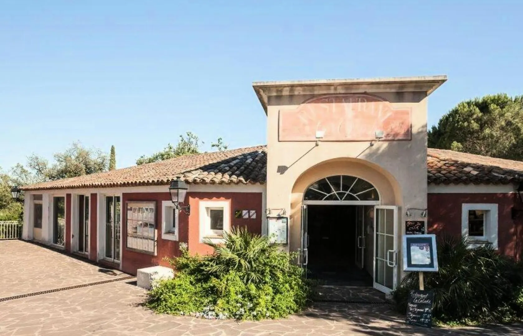 Les Bastides Aux Restanques Du Golfe De St Tropez - Maeva Home - Bastide 4 Pieces 8 Personnes Belle Vue Mer - Prestige - Super Home Mae-4242 Grimaud 0*,  France